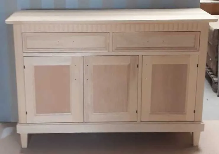 Credenza grezza